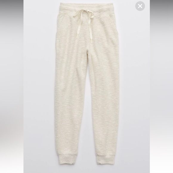 NWOT Offline by Aerie snowday textured cream color jogger M - Picture 6 of 13